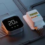 InSelezione dei migliori gadget smart home per risparmio energetico 2026 installati in una casa moderna